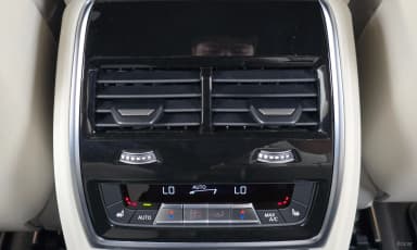 X7 (G07)