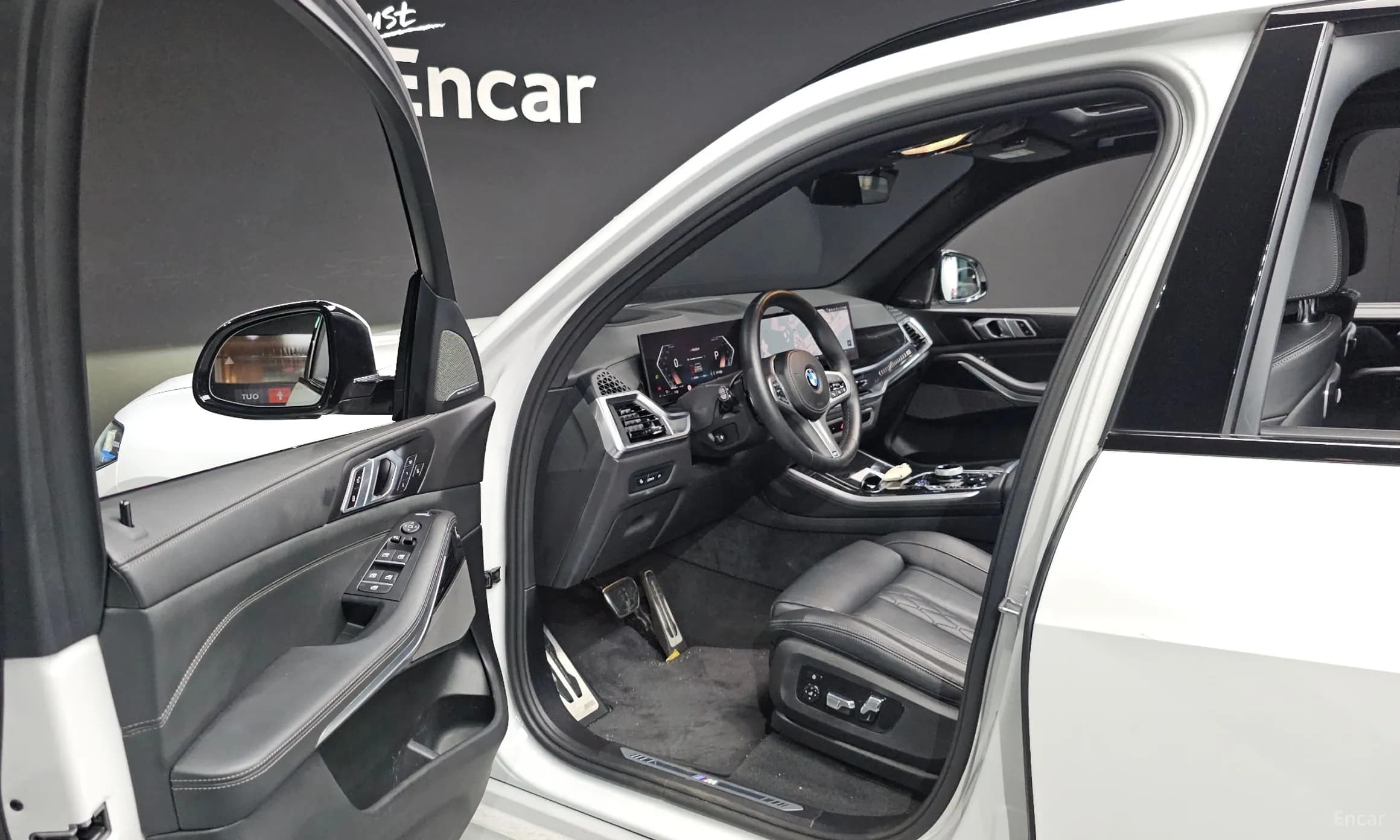 X5 (G05)