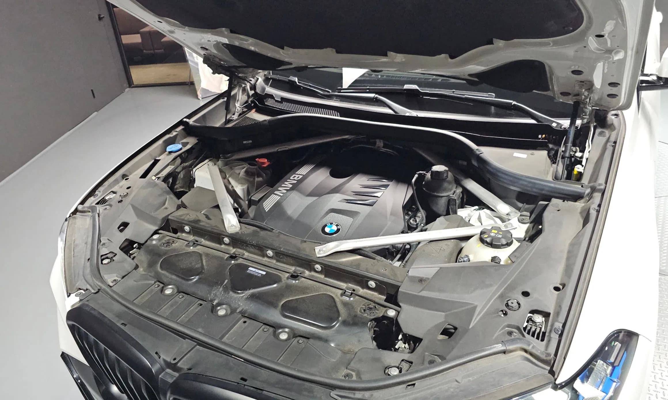 X5 (G05)