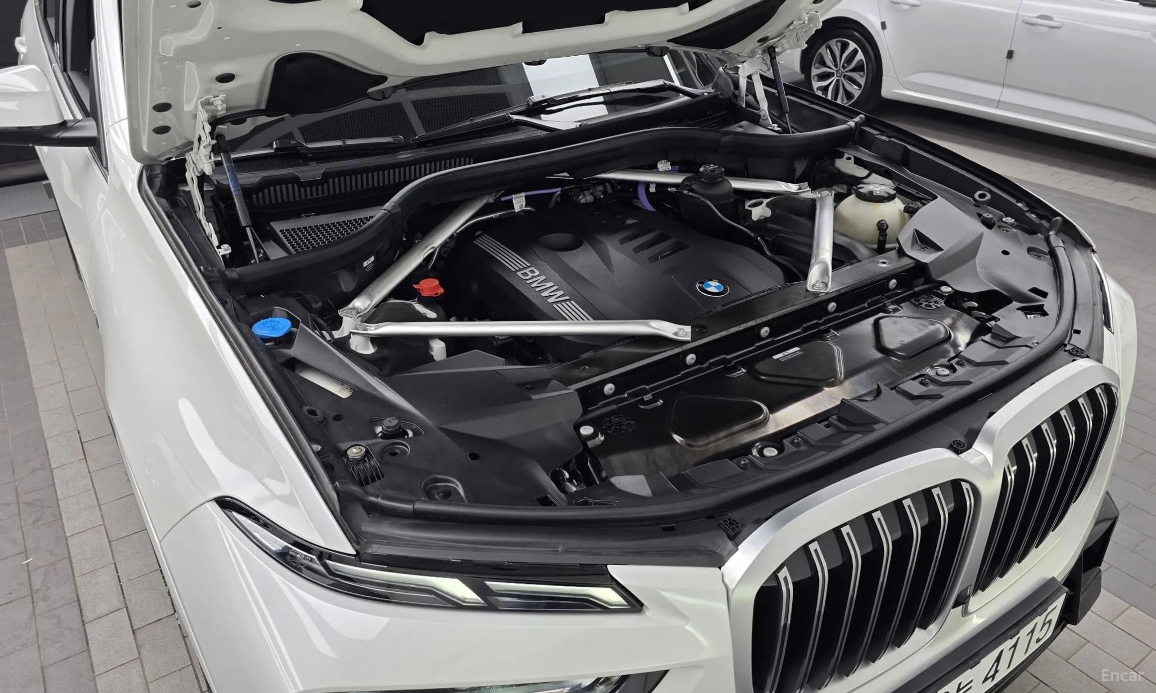 X7 (G07)