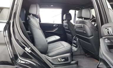 X7 (G07)