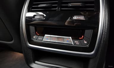 X7 (G07)