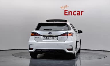 CT200h