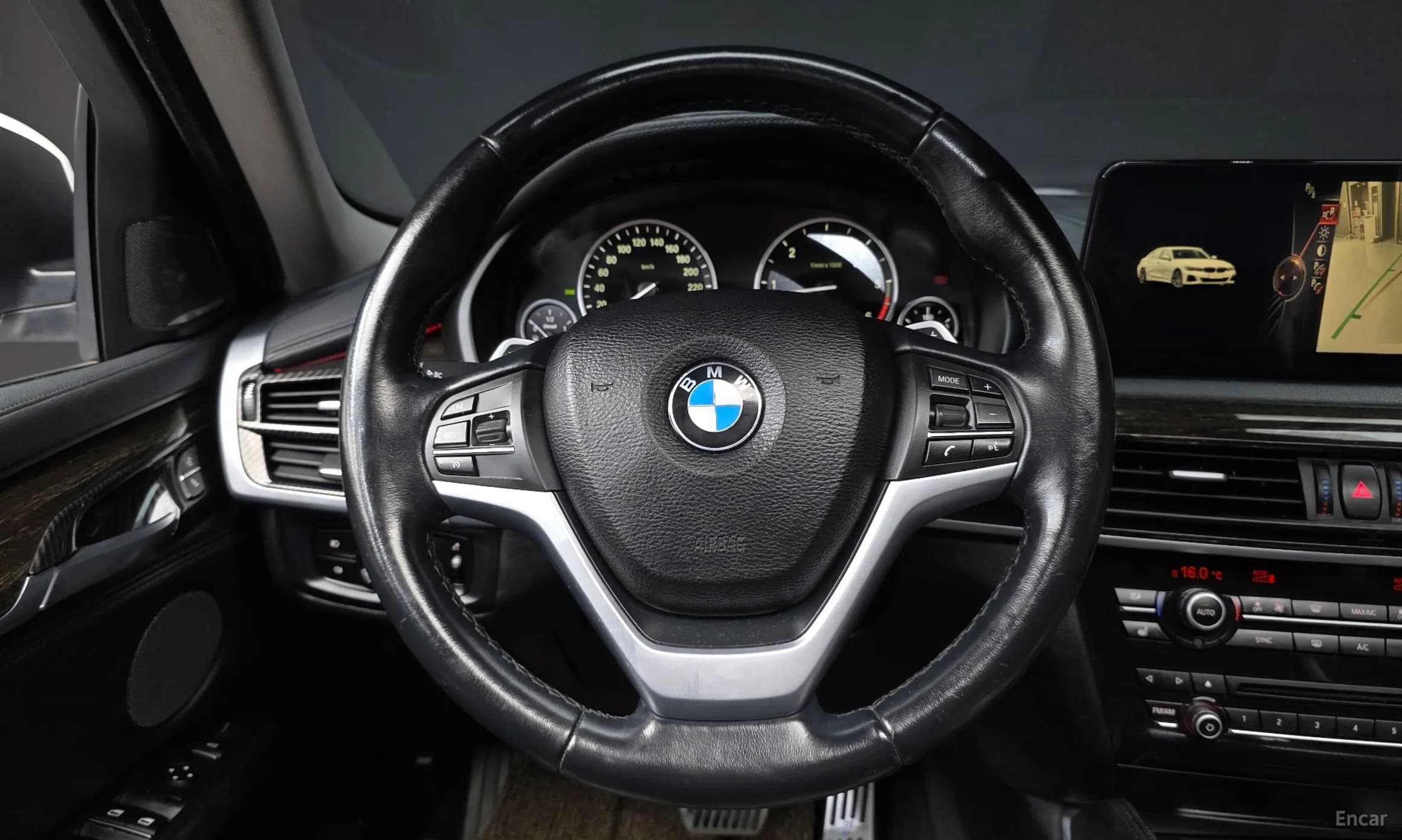 X6 (F16)
