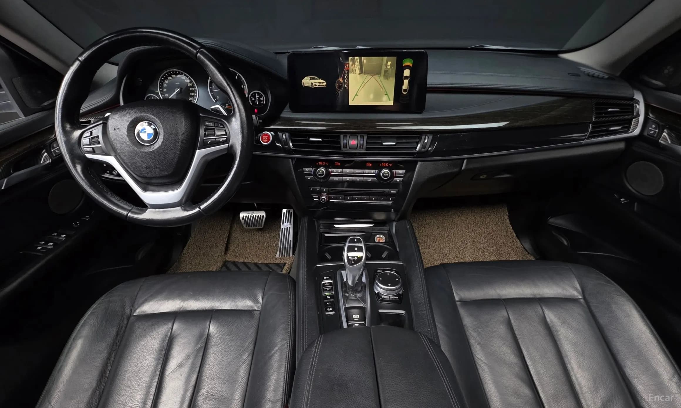X6 (F16)