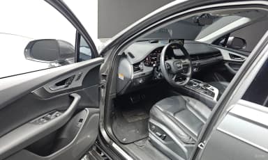 Q7 (4M)