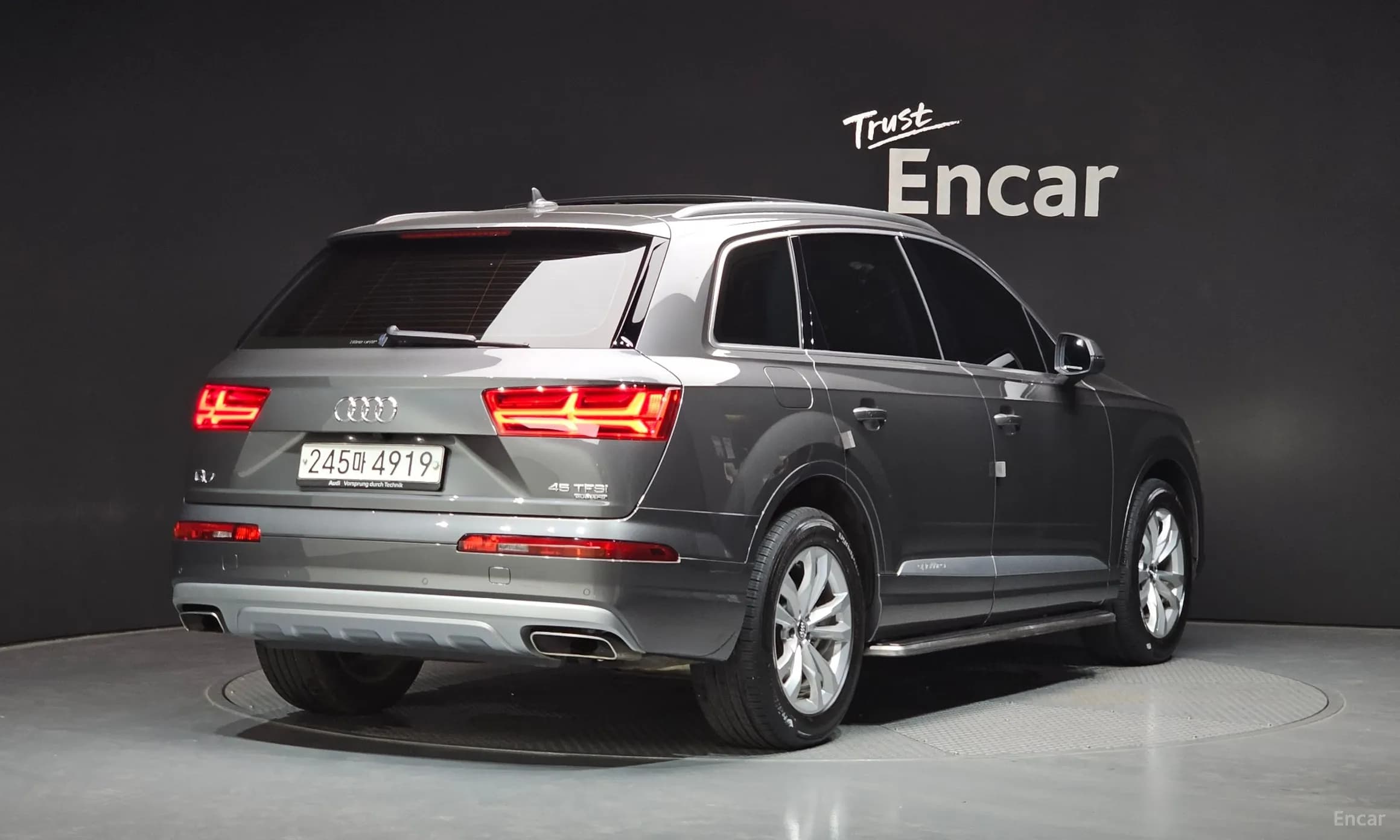 Q7 (4M)