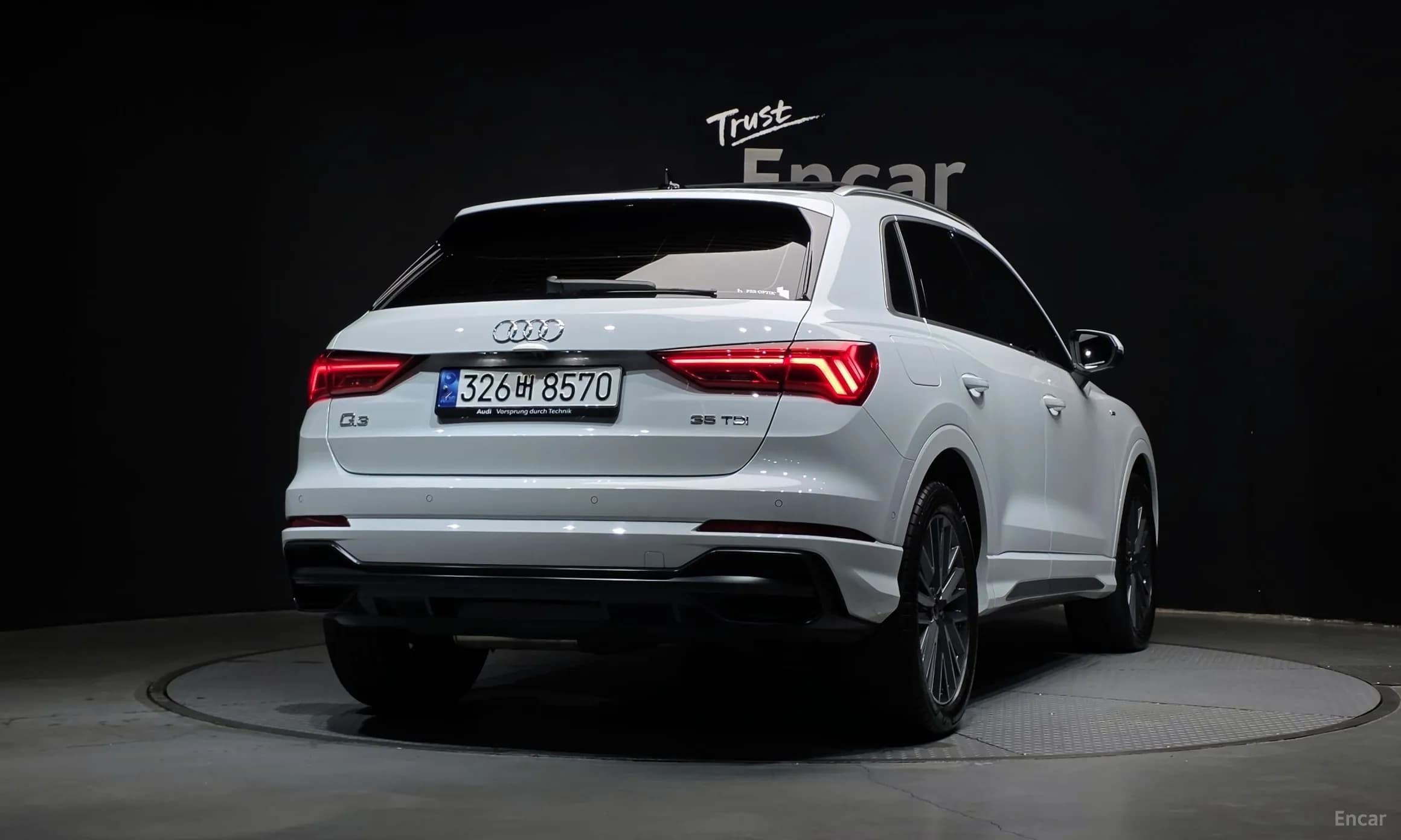Q3 (F3)