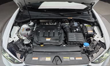 Q3 (F3)