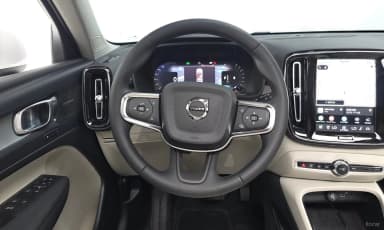 XC40