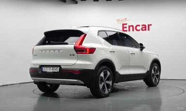 XC40