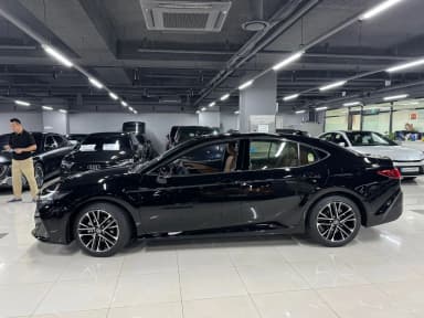 Camry (XV80)