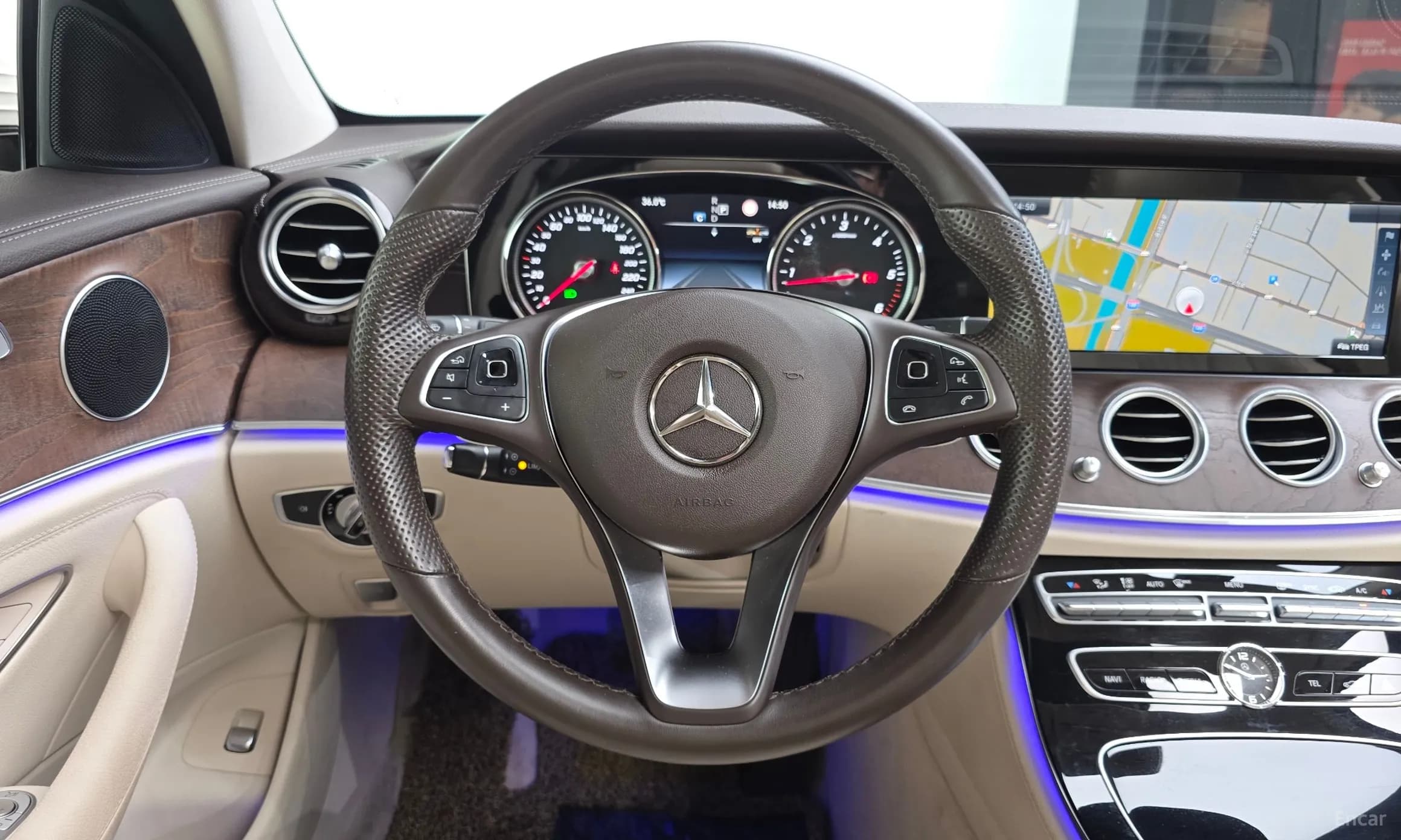 E-Class W213