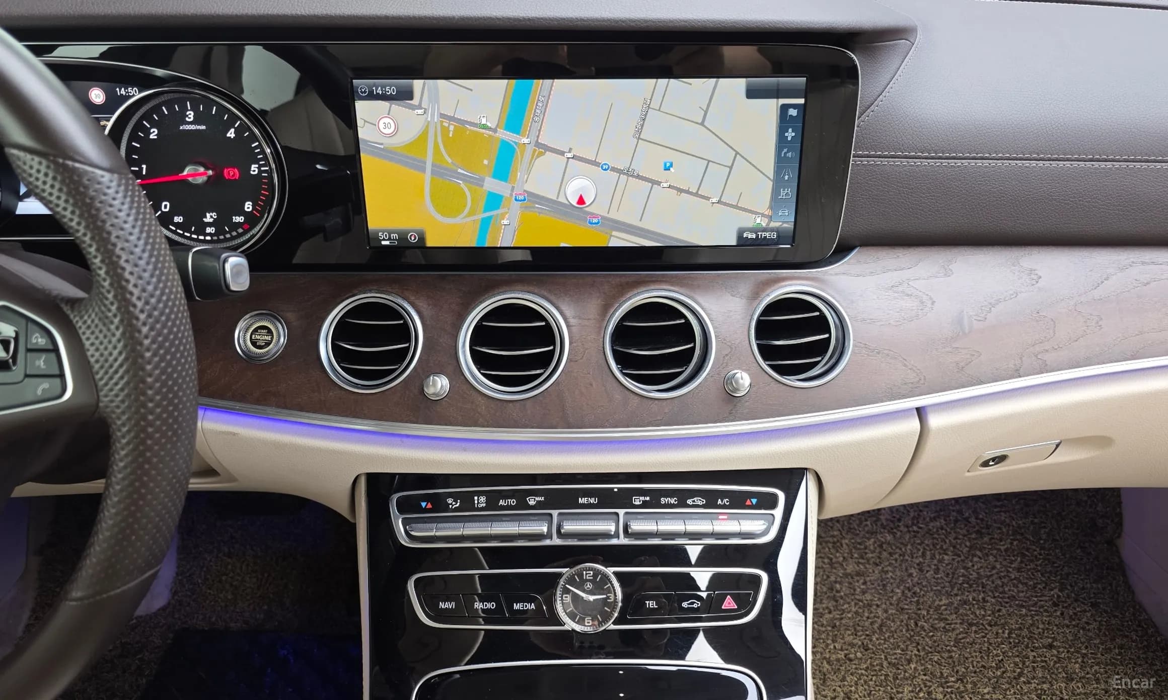 E-Class W213