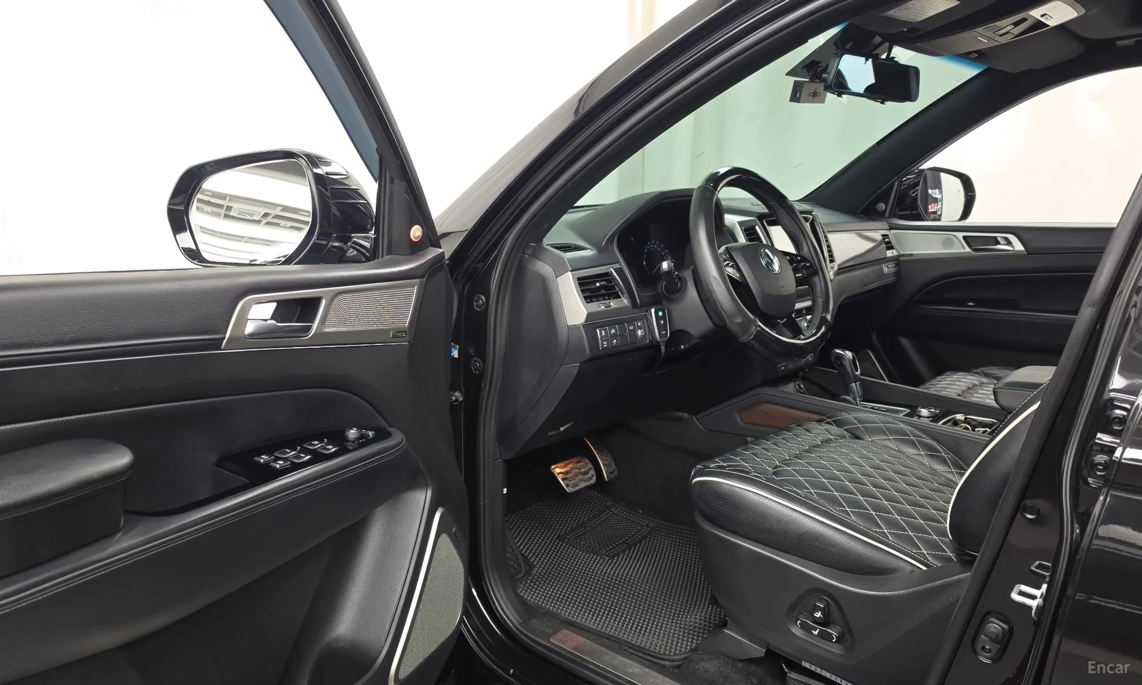 G4 Rexton