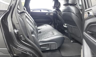 G4 Rexton