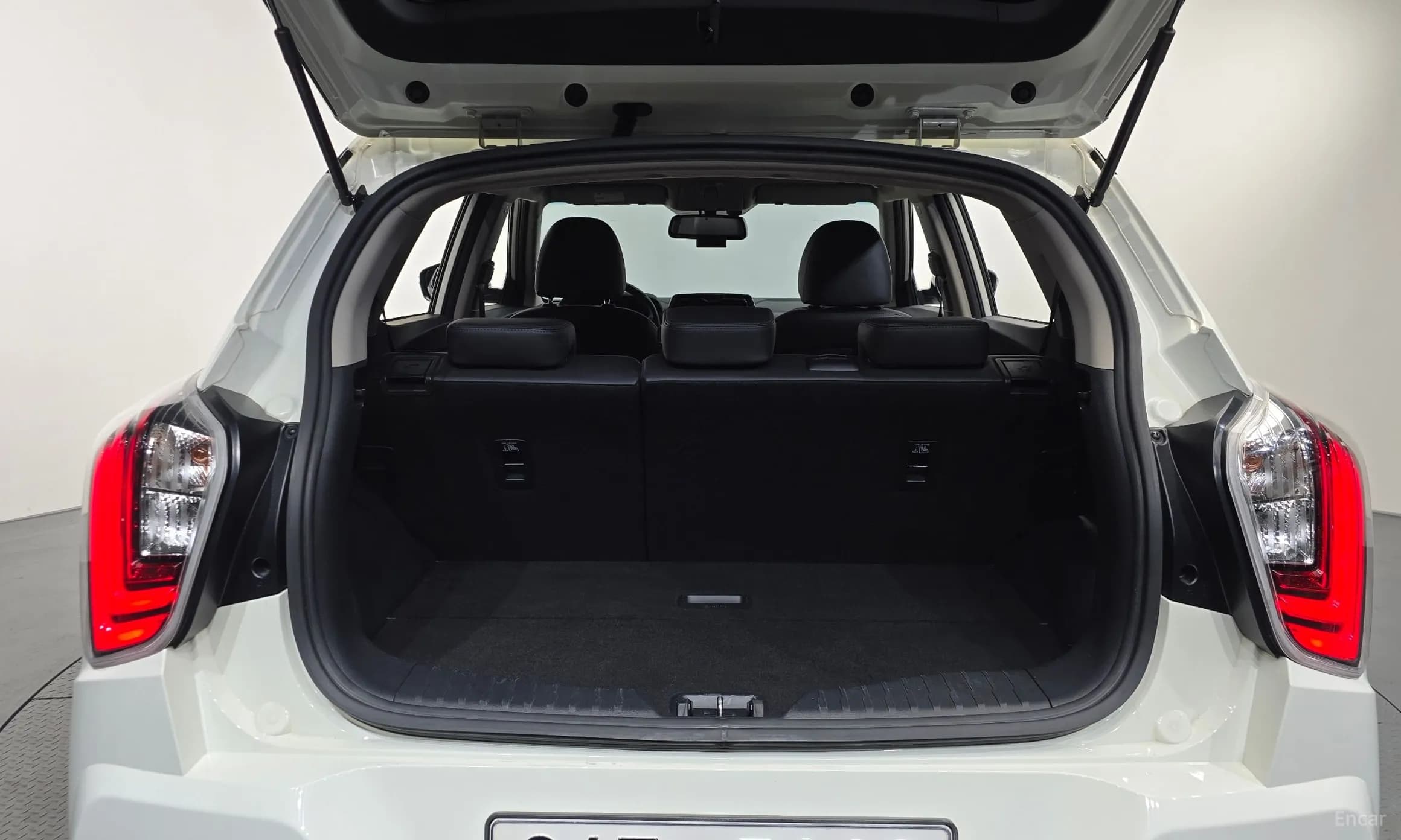Berry New Tivoli