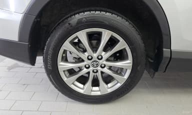 RAV4