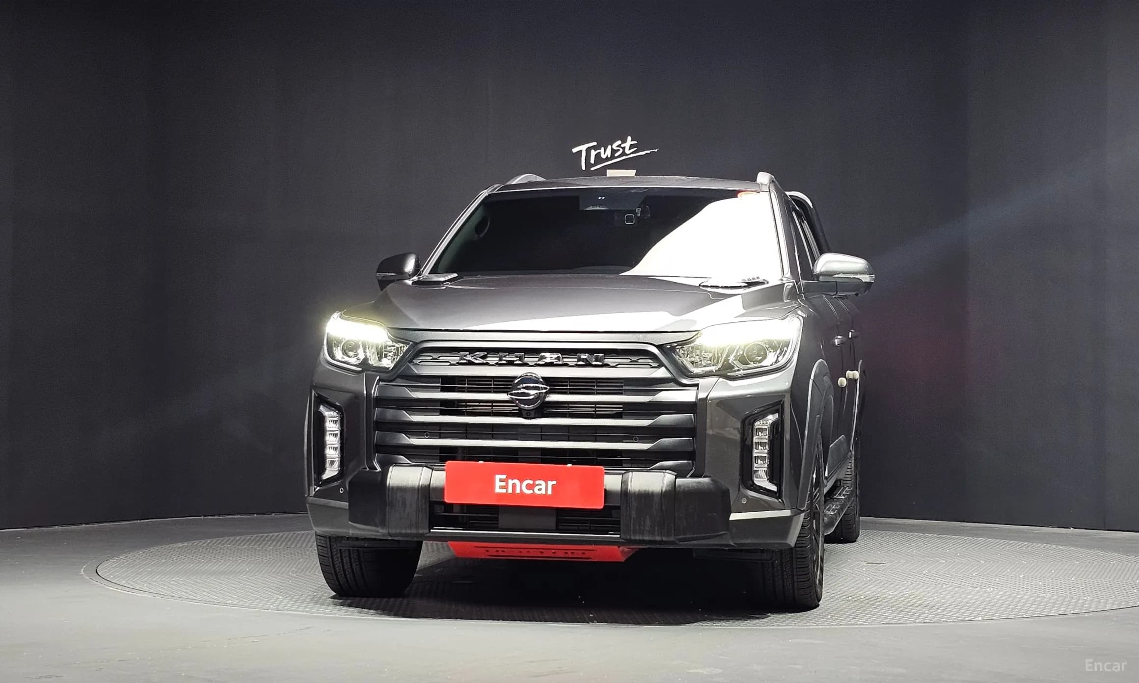 Rexton Sports Khan