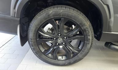 Rexton Sports Khan