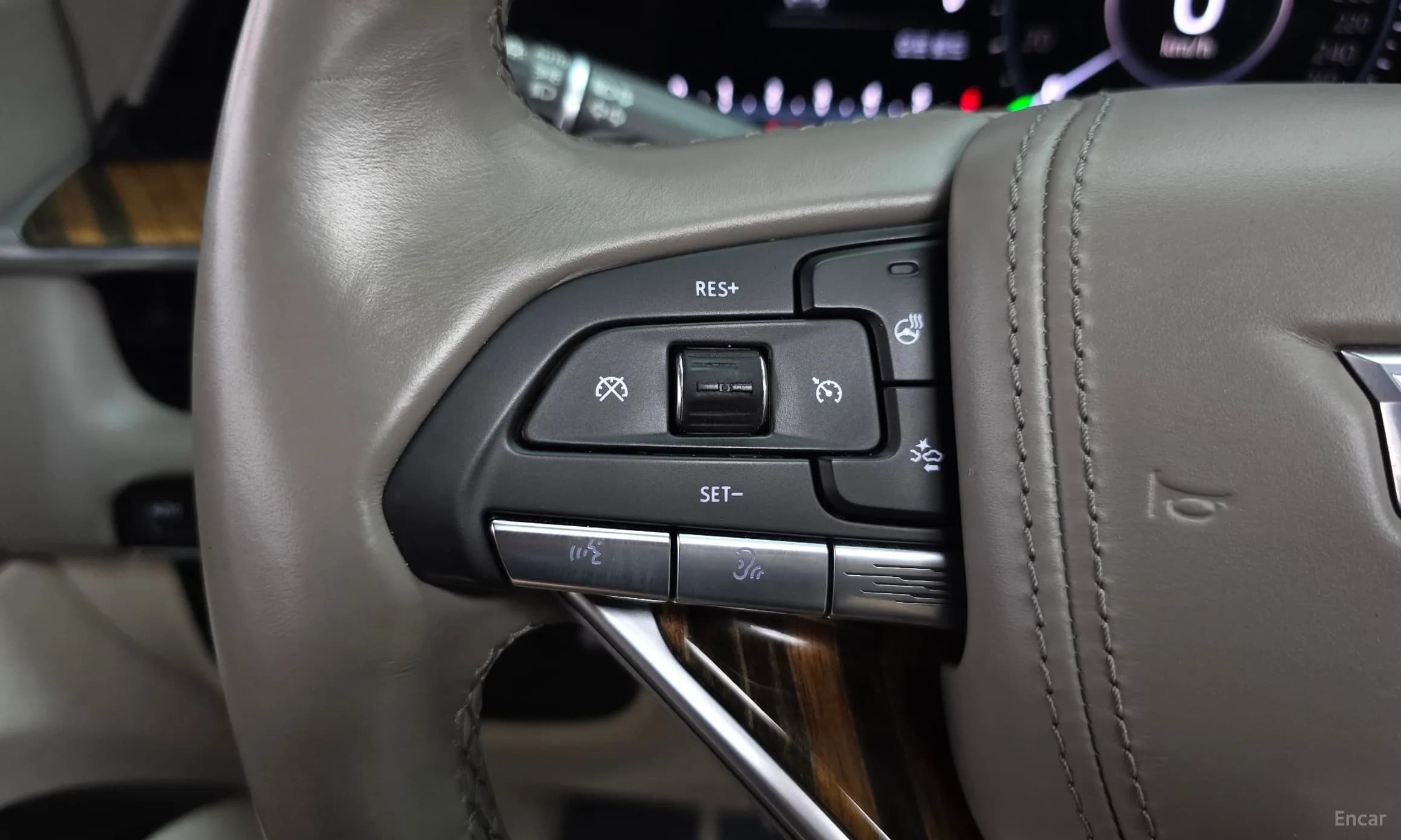 Escalade 5th Generation