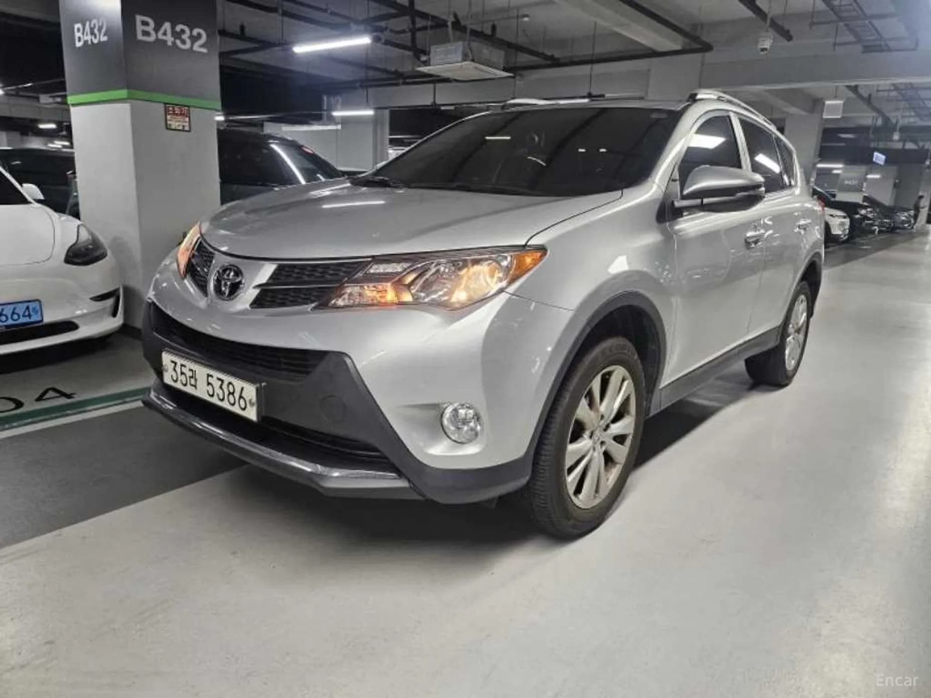 RAV4