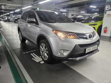 RAV4