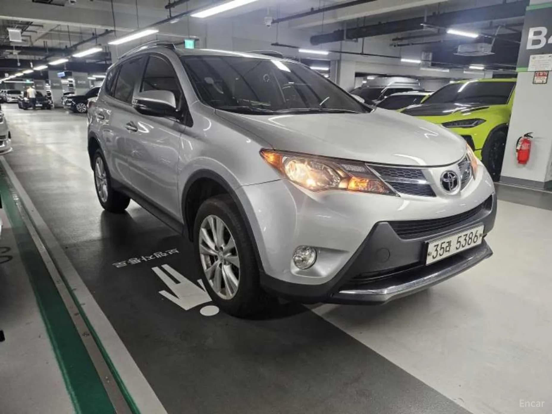 RAV4