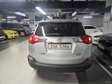 RAV4