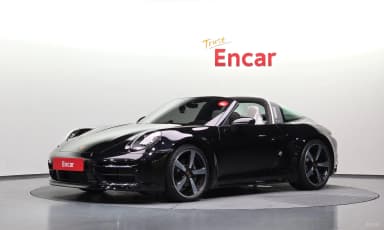 911 (992)