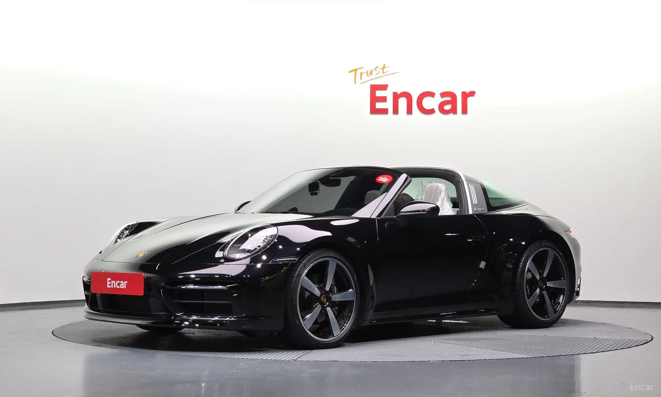 911 (992)