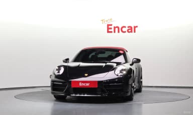 911 (992)