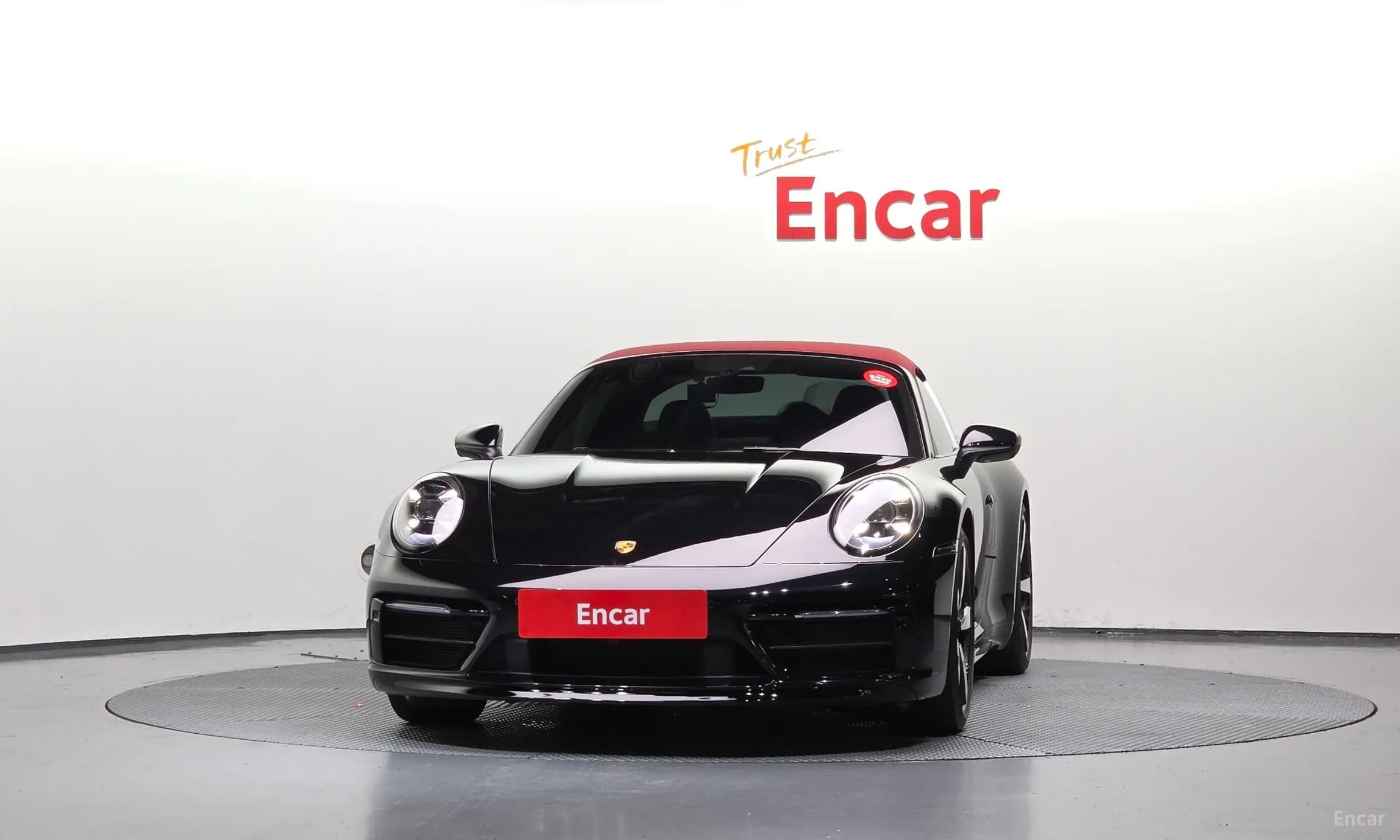 911 (992)