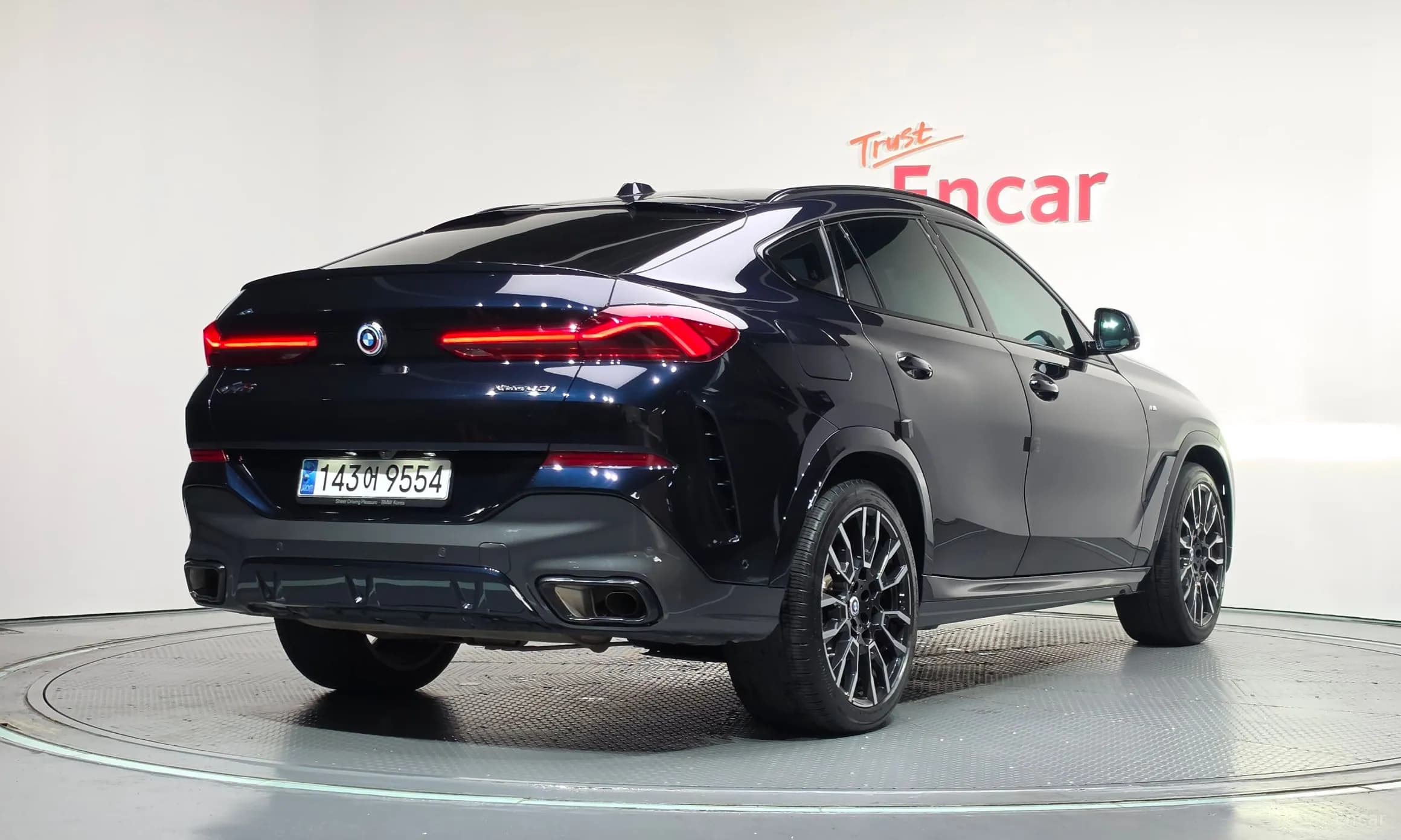 X6 (G06)