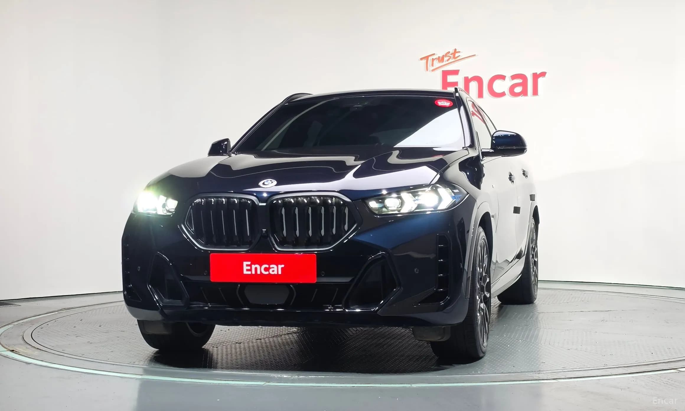 X6 (G06)