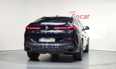 X6 (G06)