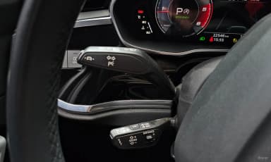 Q3 (F3)