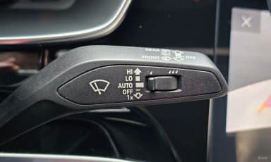 Q3 (F3)