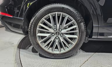 Q3 (F3)
