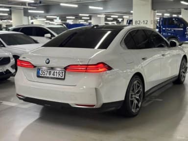 5 Series (G60)
