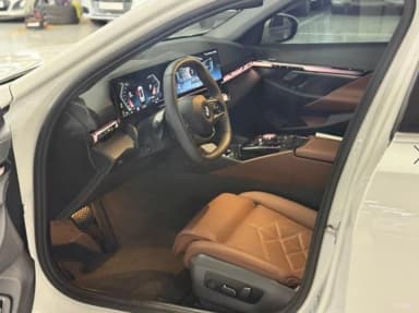 5 Series (G60)