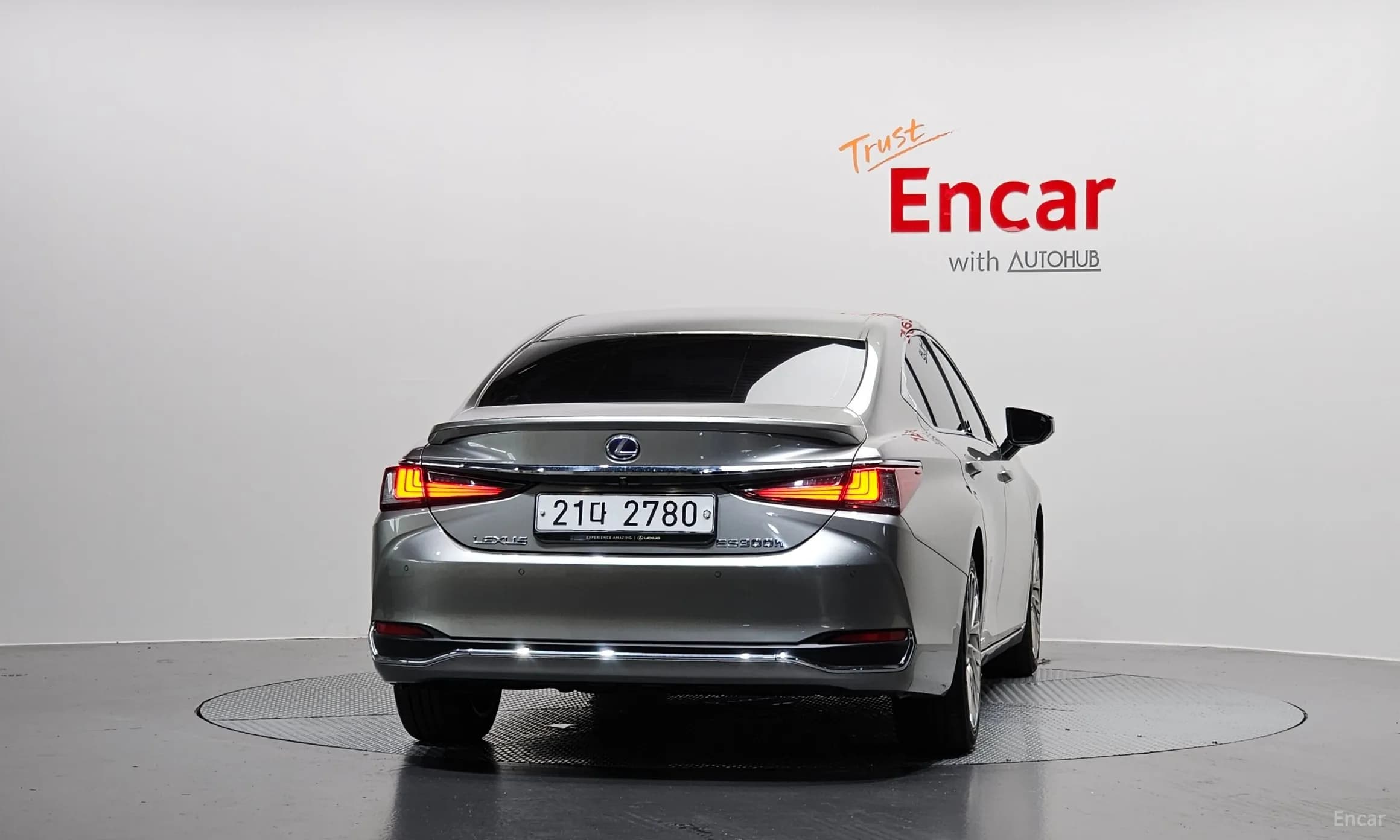 ES300h 7th Generation