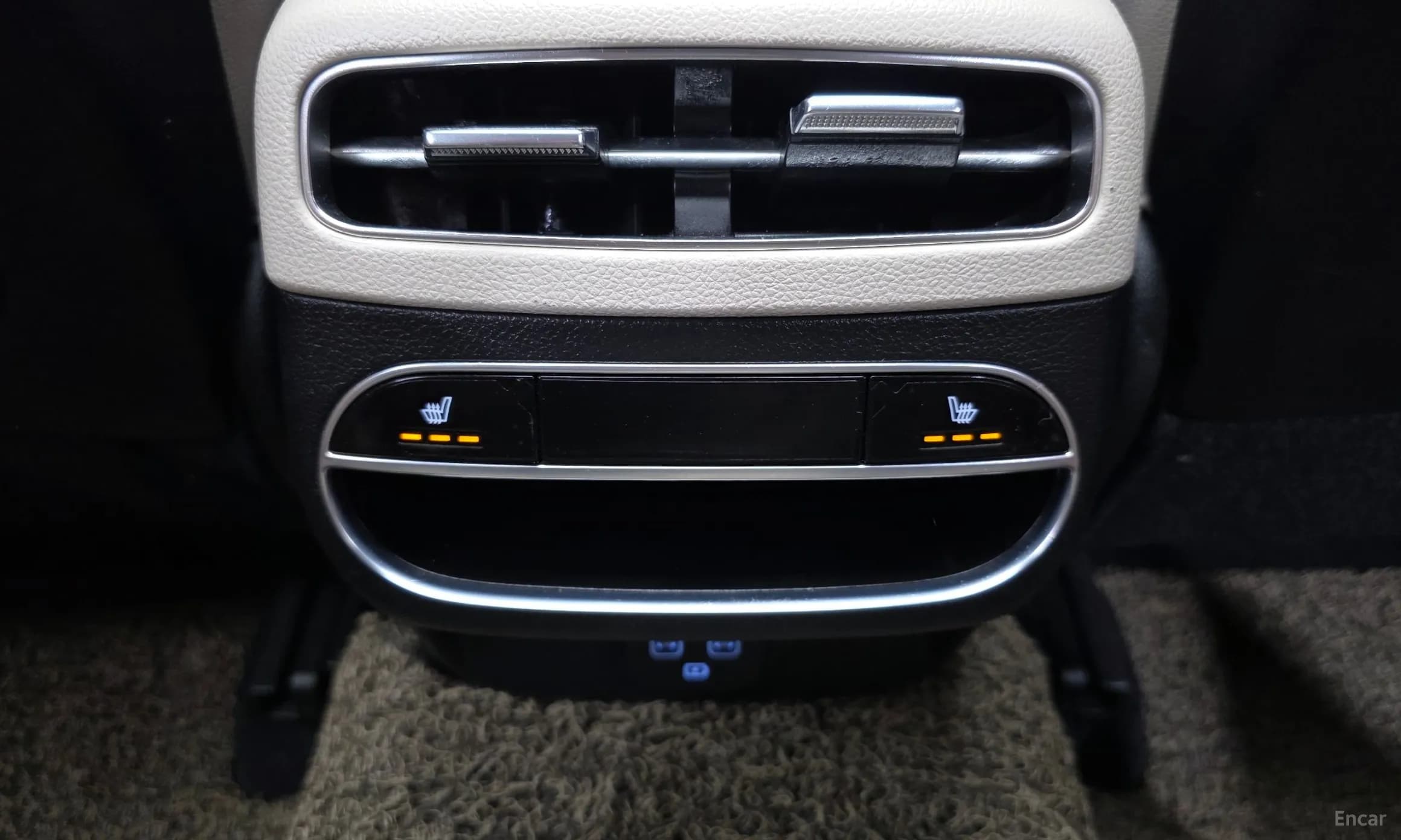 GV70