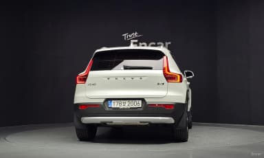 XC40