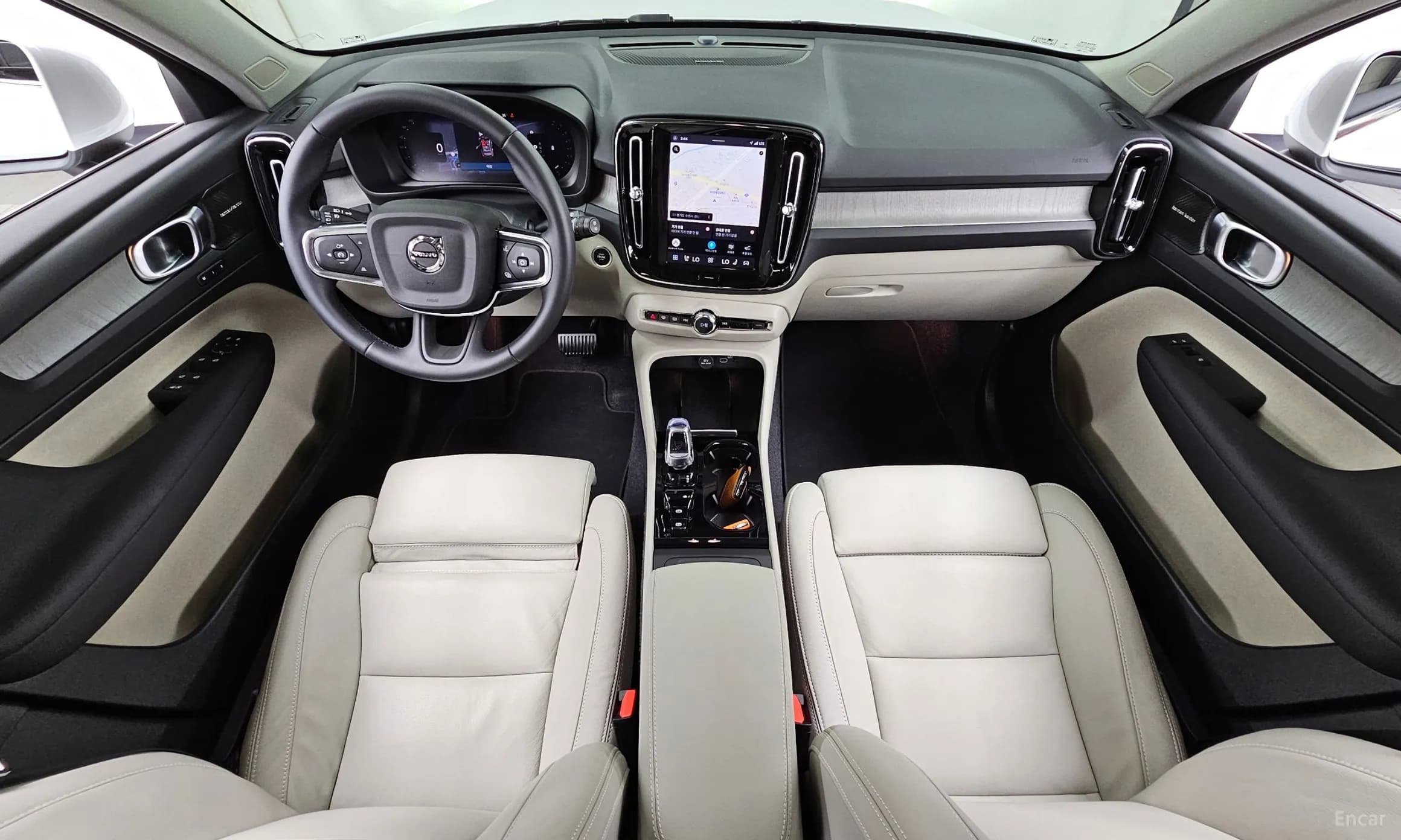 XC40