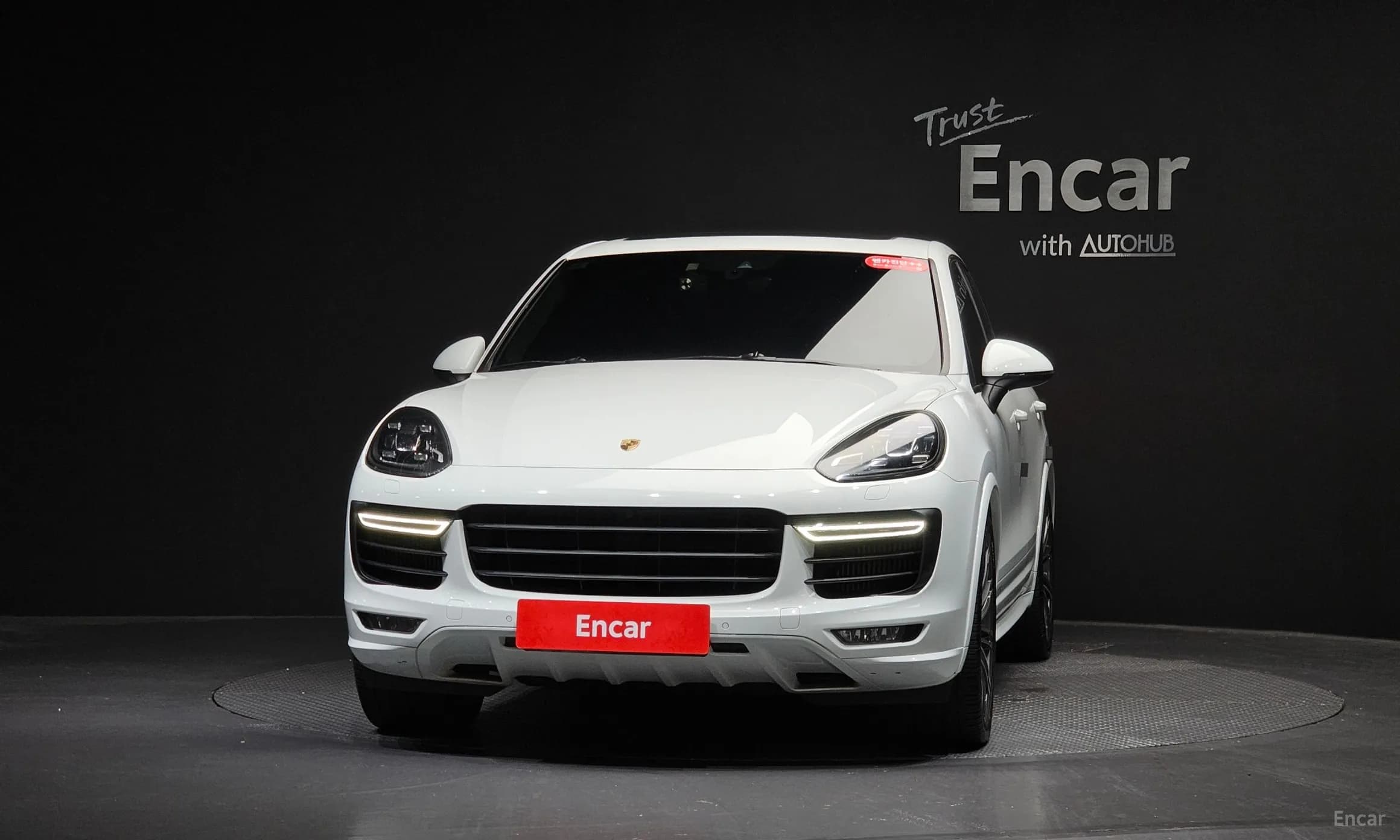 New Cayenne