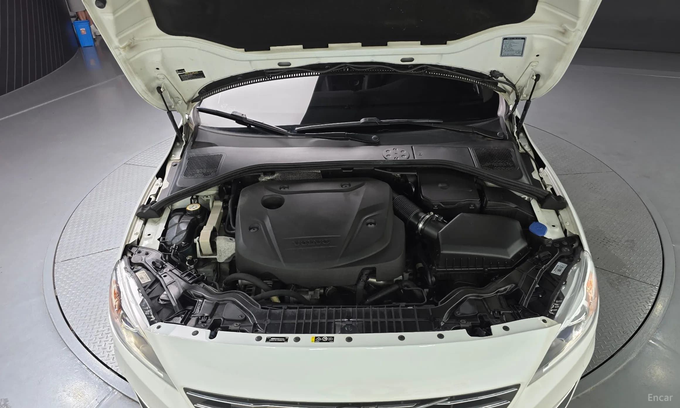 S60