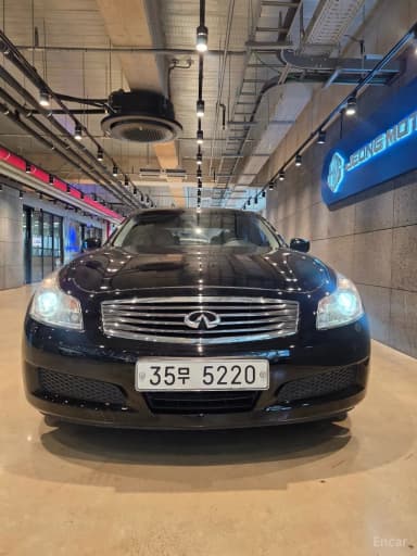 G37