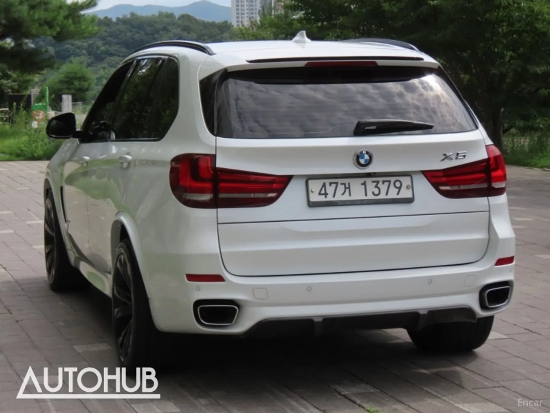 X5 (F15)