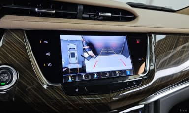 XT6